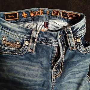 Rock Revival size 25